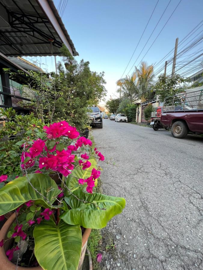 Family Home Chiang Mai Absolute House Bagian luar foto